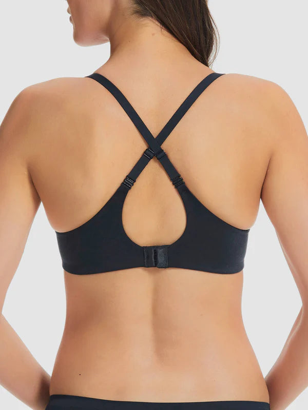 FINE LINES CONVERTIBLE T SHIRT BRA'S Fine Lines