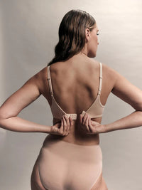 FINE LINES CONVERTIBLE T SHIRT BRA'S Fine Lines