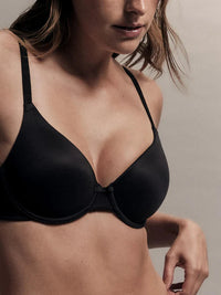 FINE LINES CONVERTIBLE T SHIRT BRA'S Fine Lines