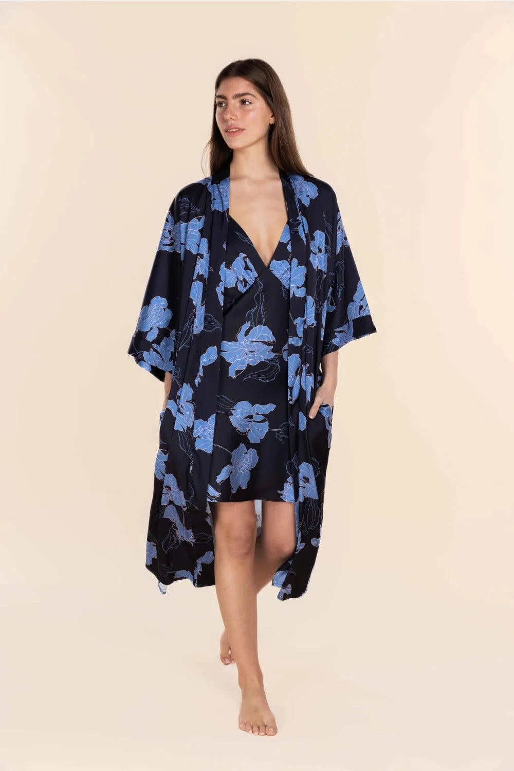 GINGERLILLY DAISY SILKY SATIN ROBE SLEEPWEAR Gingerlilly