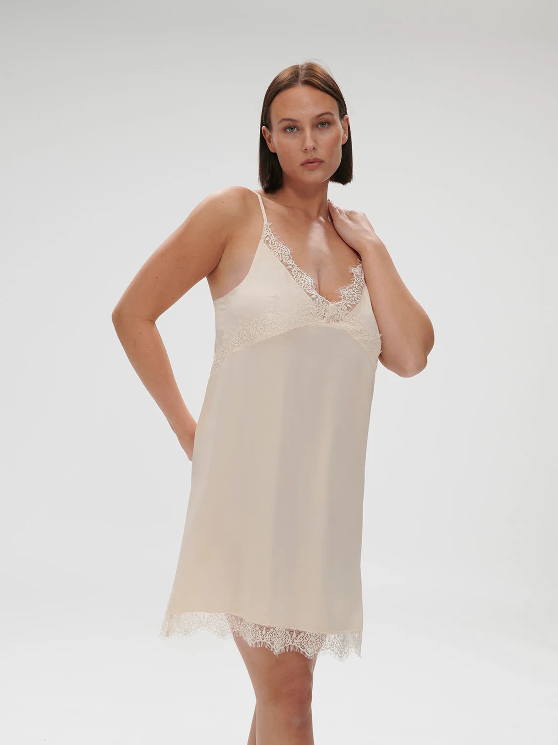 SIMONE PERELE SATIN SECRETS CHEMISE SLEEPWEAR Simone Perele