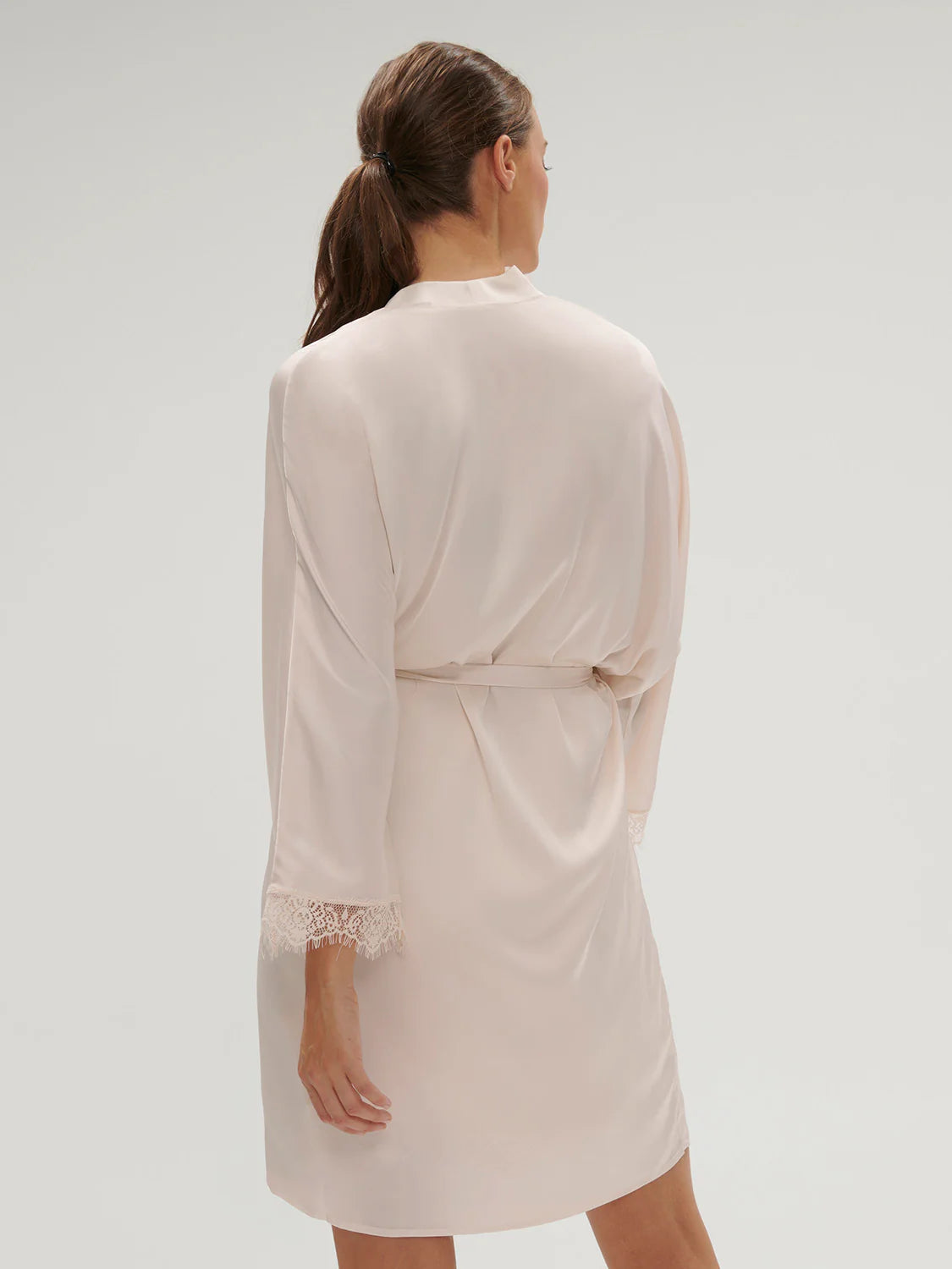SIMONE PERELE SATIN SECRETS ROBE SLEEPWEAR Simone Perele