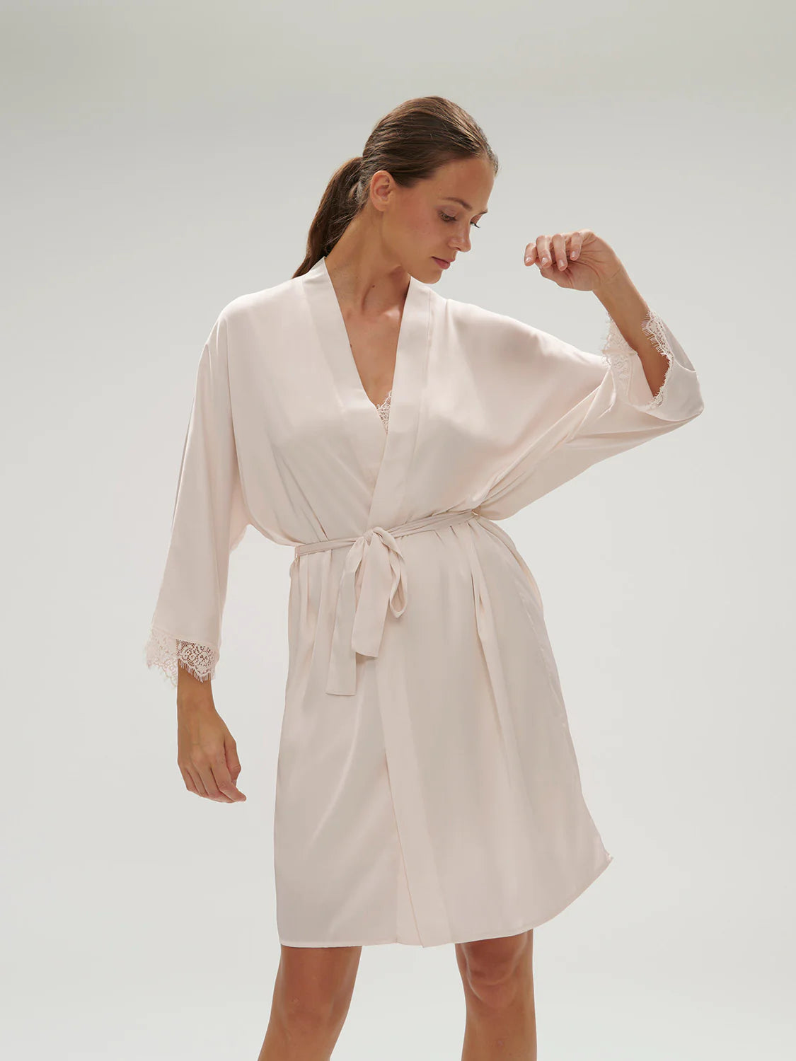 SIMONE PERELE SATIN SECRETS ROBE SLEEPWEAR Simone Perele