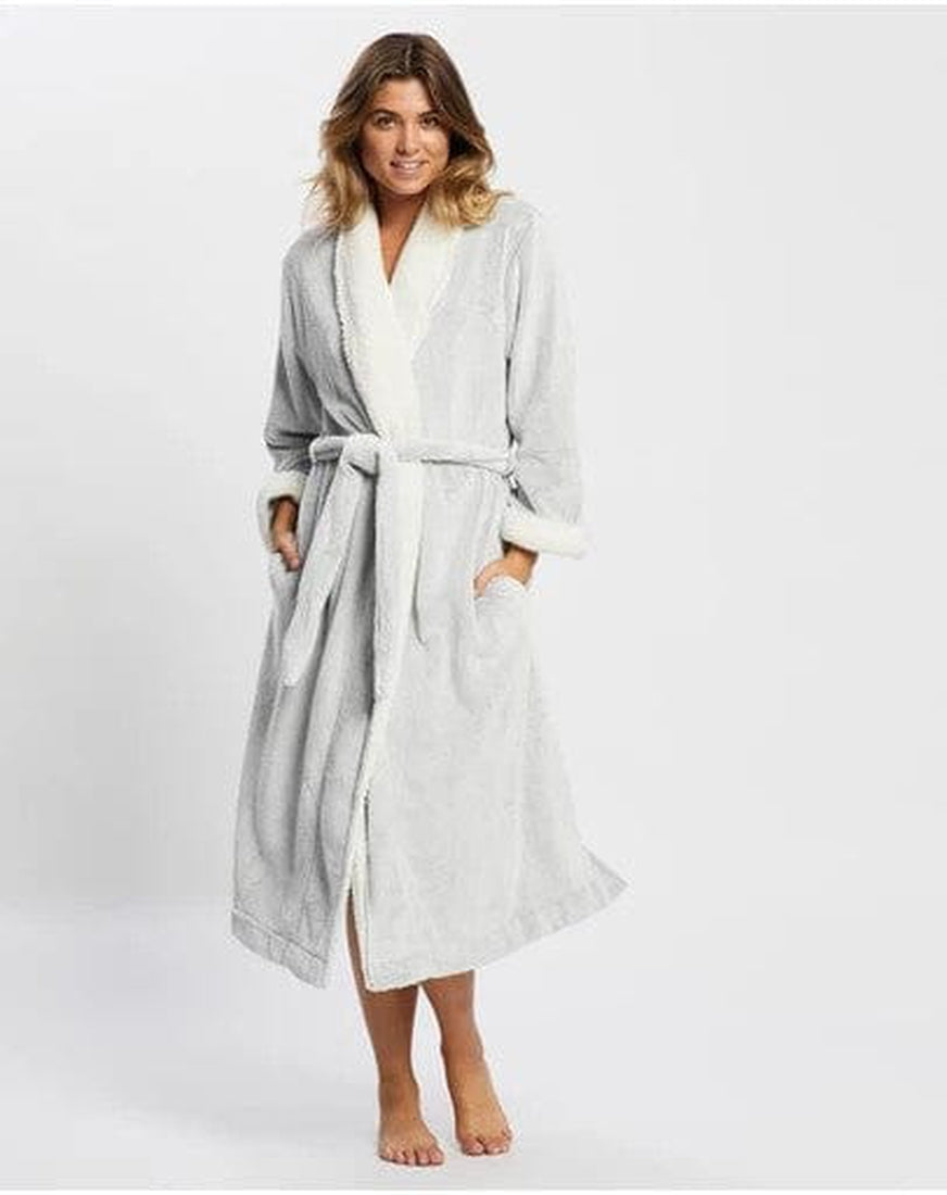 PLUSH SHERPA ROBE WITH EYEMASK SLEEPWEAR Papinelle