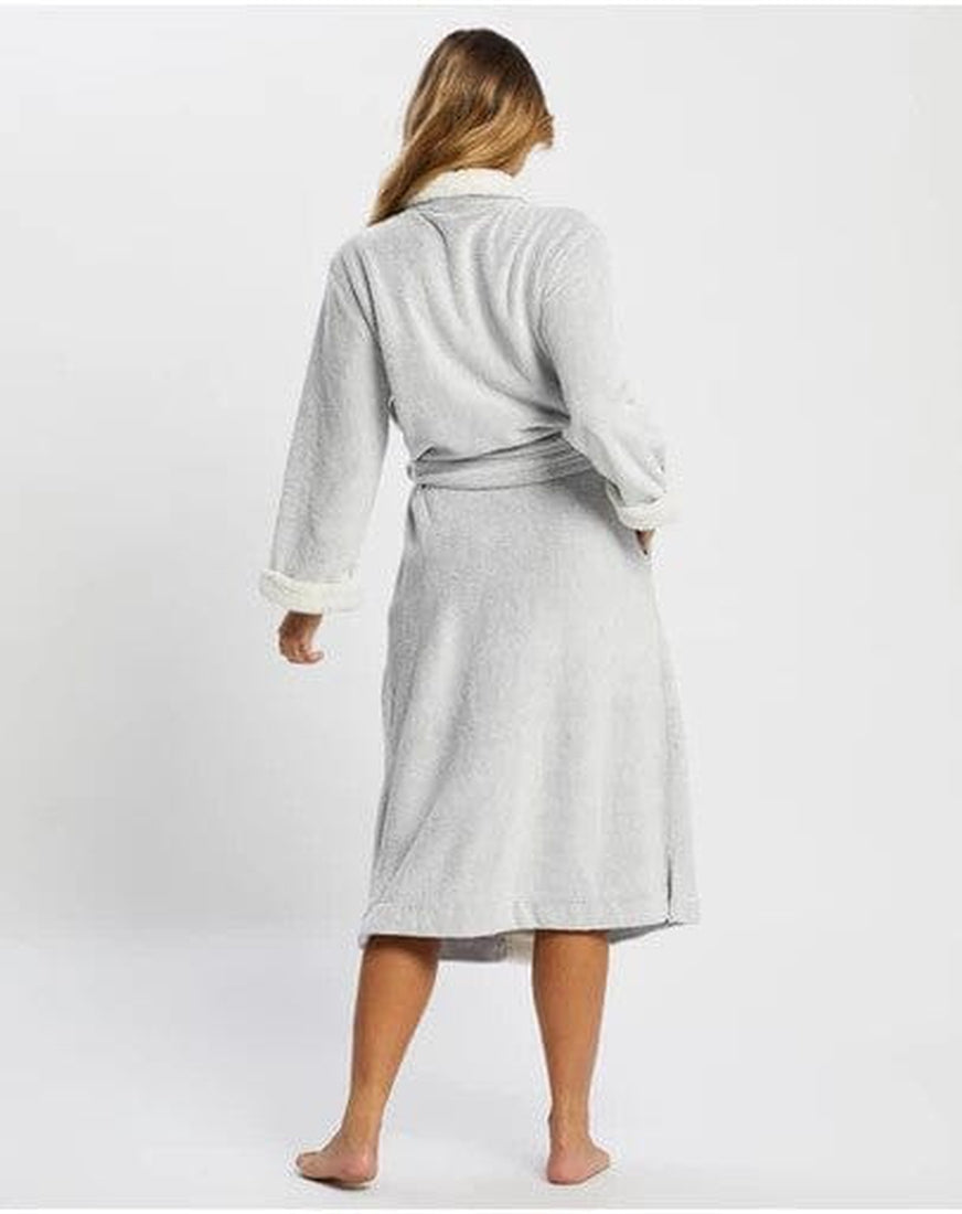 PLUSH SHERPA ROBE WITH EYEMASK SLEEPWEAR Papinelle