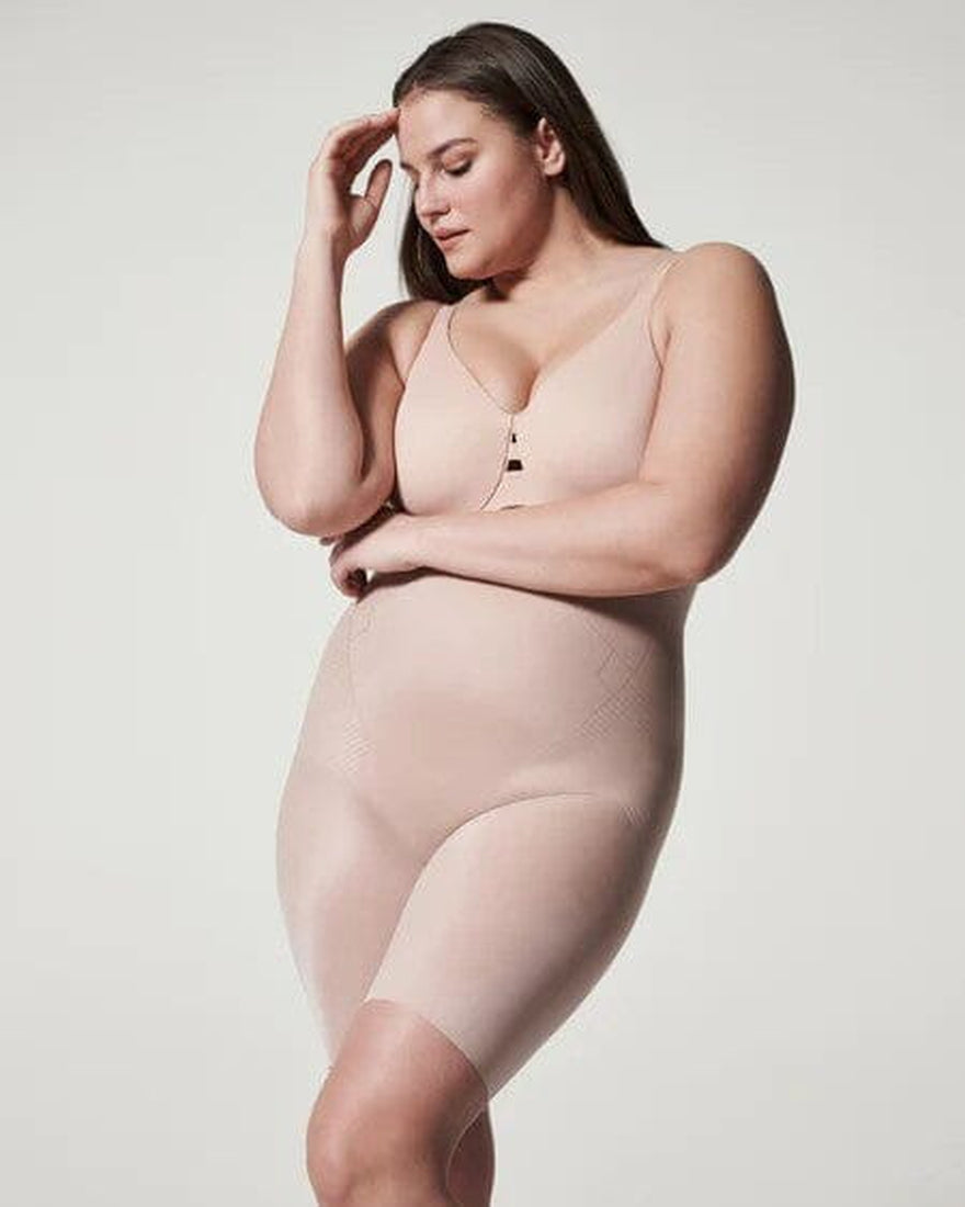 SPANX THINSTINCTS 2.0 MID THIGH SHORT SHAPEWEAR Spanx MEDIUM SHAPEWEAR CHAMPAGNE BEIGE