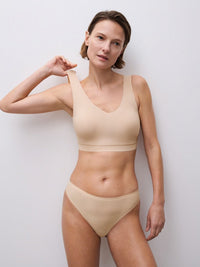 Chantelle SoftStretch Padded V-Neck Bra Bras Chantelle 