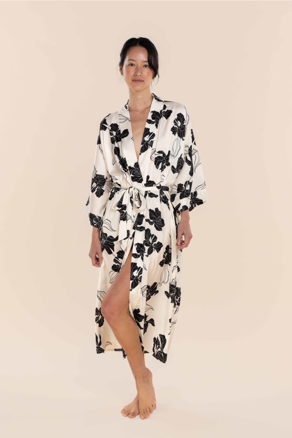 GINGERLILLY DAISY SILKY SATIN ROBE SLEEPWEAR Gingerlilly 