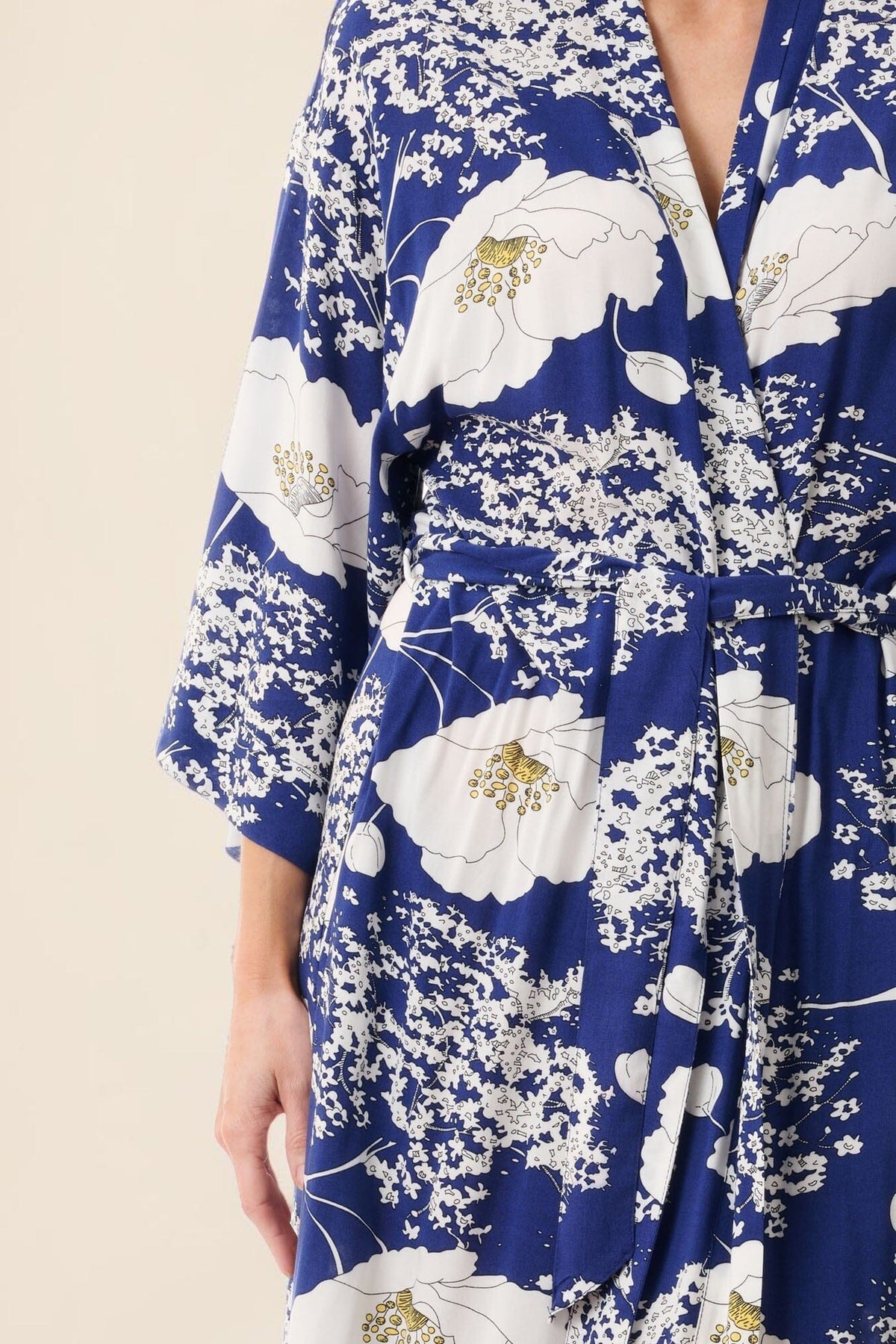 Givoni Taranto Mid Length Wrap Sleepwear Givoni 