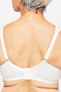 Playtex Ultimate Lift & Support Bras Playtex 