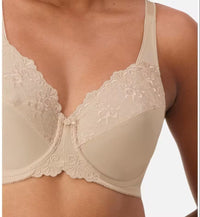 Triumph Embroidered Minimiser Bras Triumph 