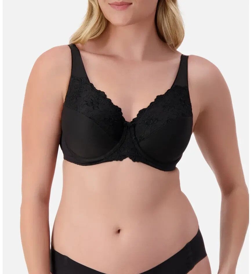 Triumph Embroidered Minimiser Bras Triumph 