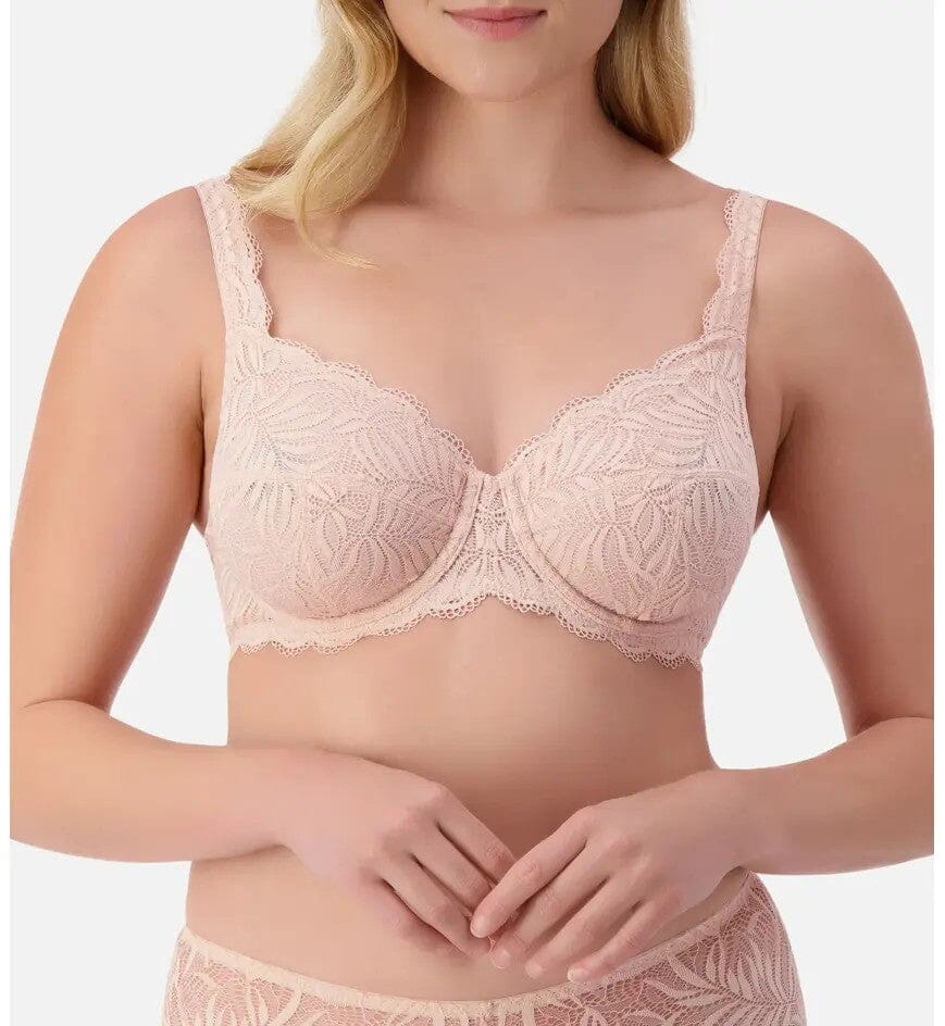 Triumph Essential Lace Balconette Bras Triumph 