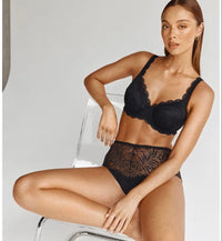Triumph Essential Lace Balconette Bras Triumph 