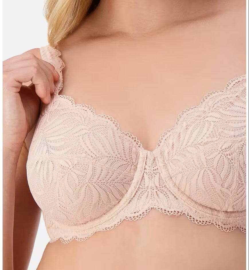 Triumph Essential Lace Balconette Bras Triumph 