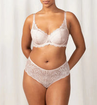 Triumph Essential Lace Balconette Padded Bra Bras Triumph 