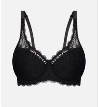 Triumph Essential Lace Balconette Padded Bra Bras Triumph 