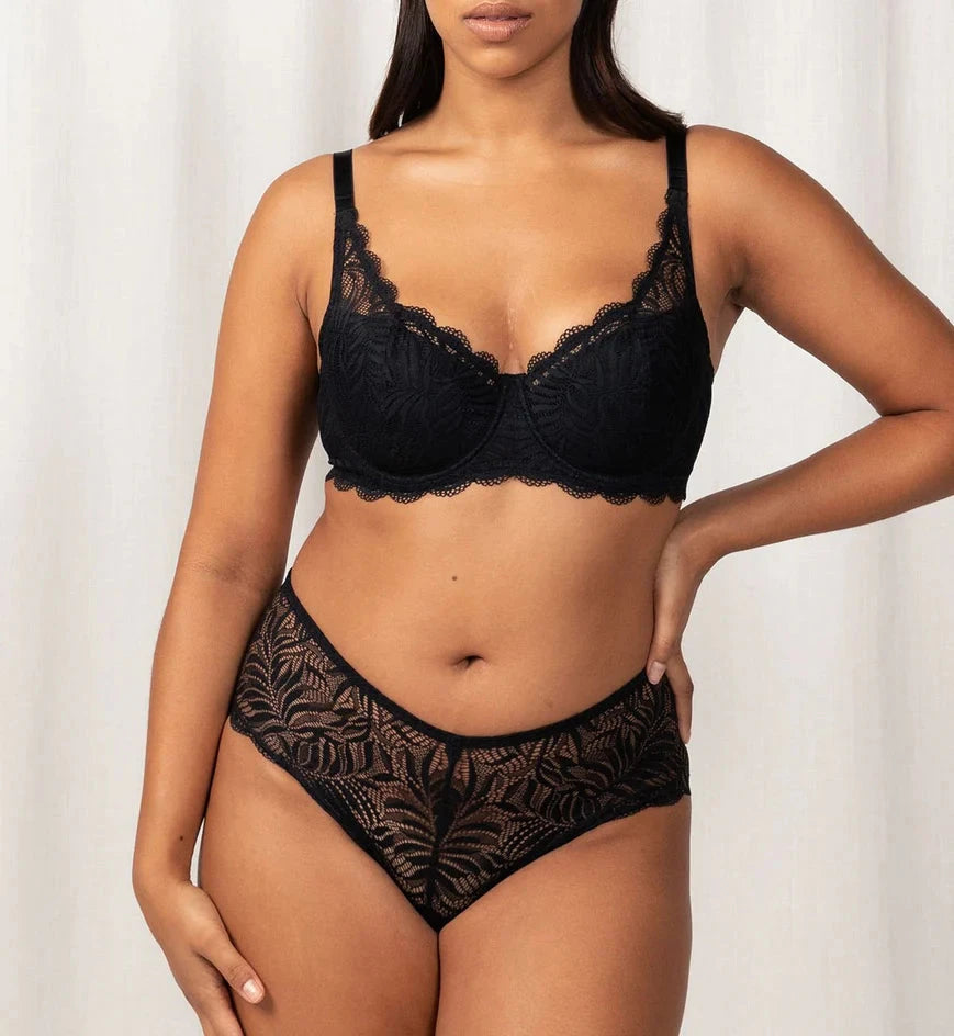 Triumph Essential Lace Maxi Full Brief Briefs Triumph 