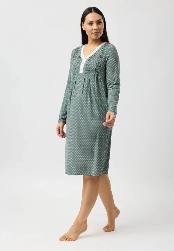 Yuu Tulip Smocking Nightie Sleepwear Yuu 